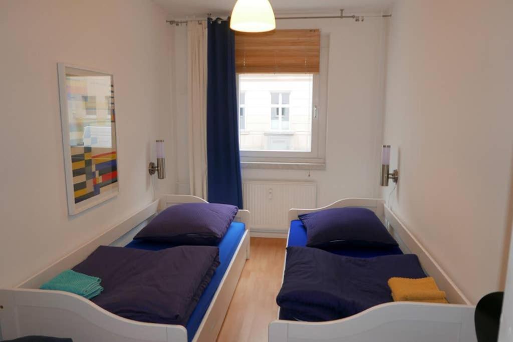 Mitten In Mitte, Ideal Fur Familien Appartement
