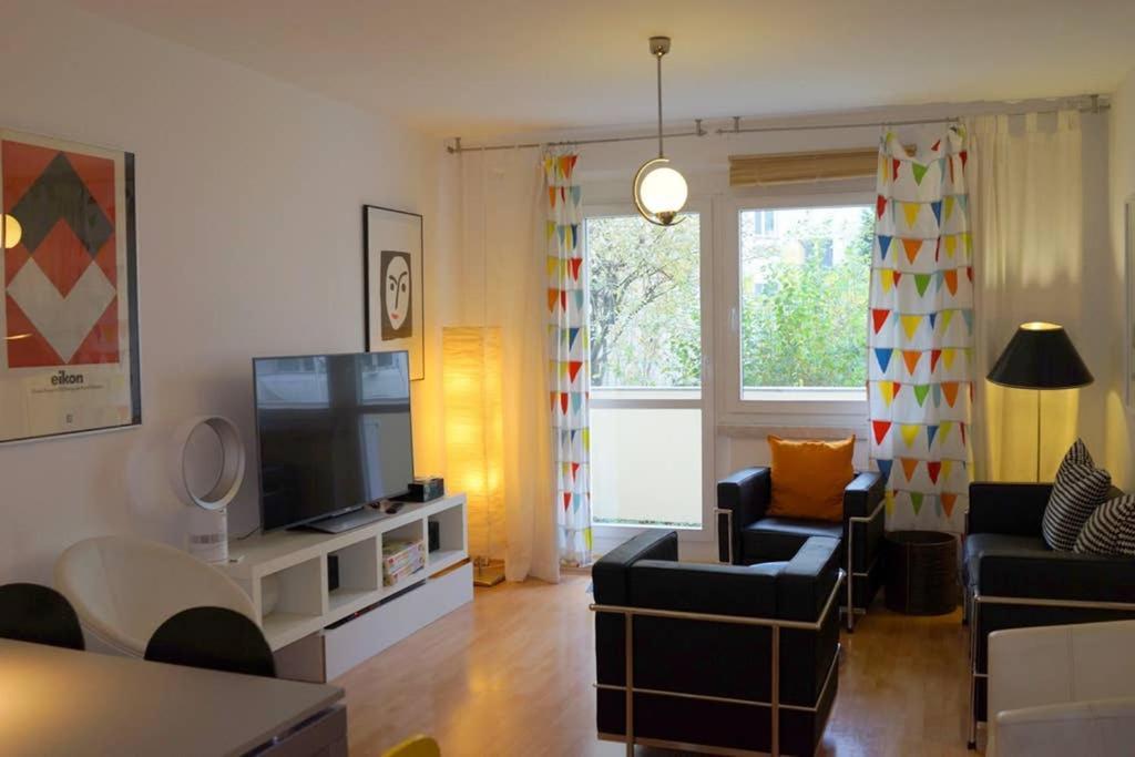 Appartement Mitten In Mitte, Ideal Fur Familien Berlijn